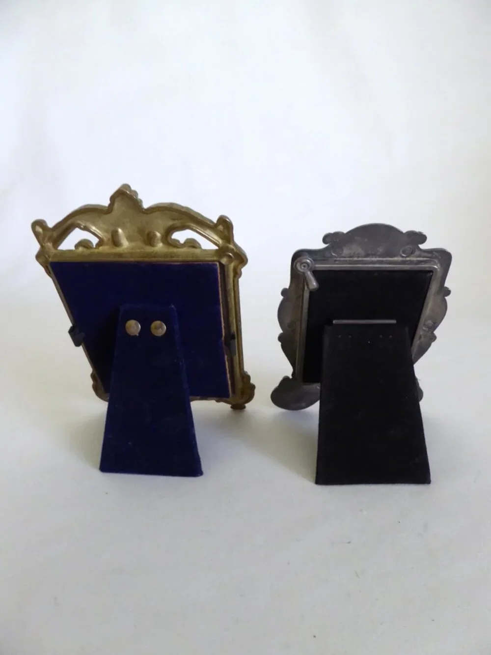 VINTAGE ANTIQUE SMALL PEWTER BRASS METAL DECORATIVE FRAMES VICTORIAN